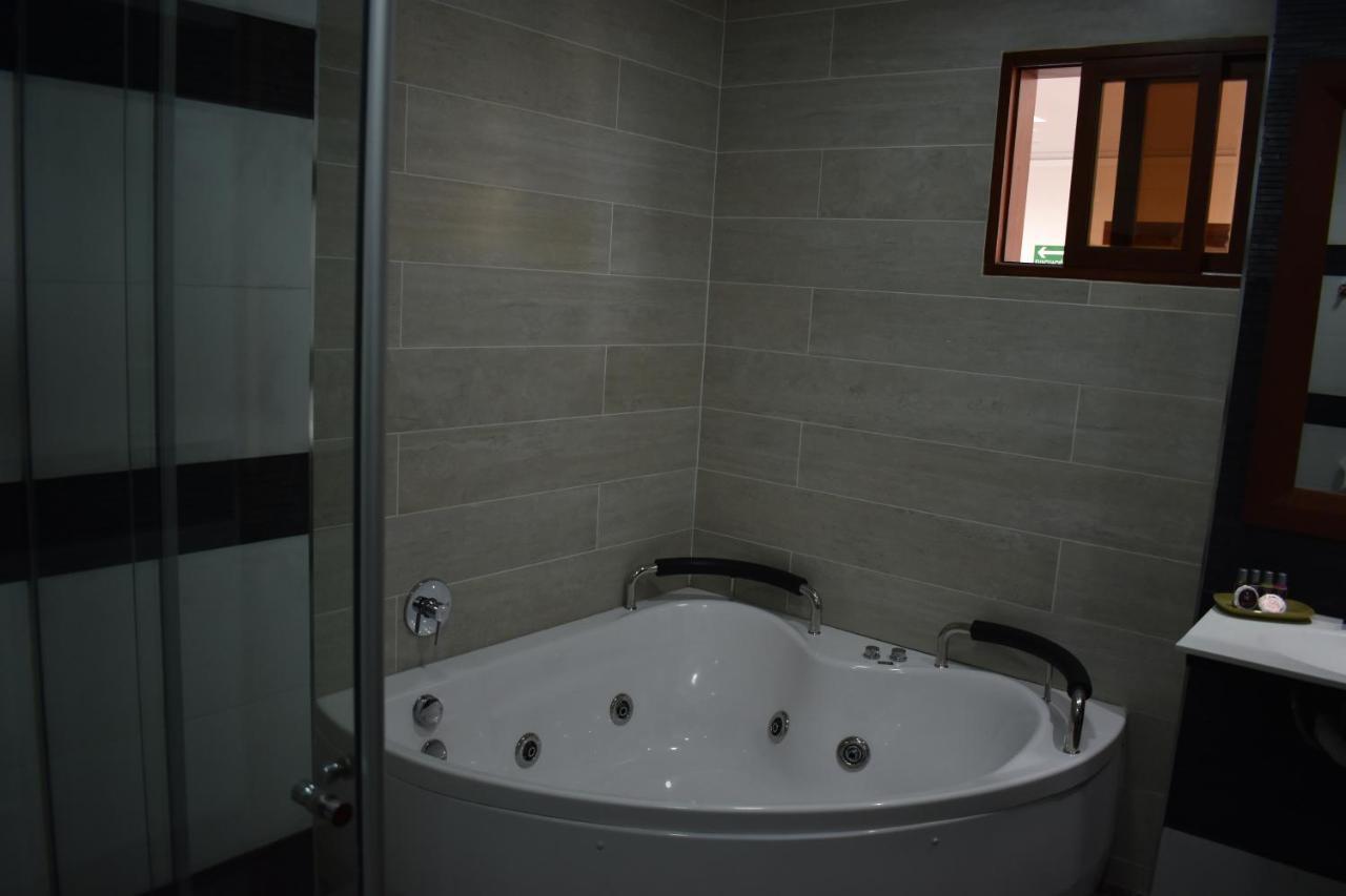 Hotel Boutique Vendimia Tarija Ngoại thất bức ảnh